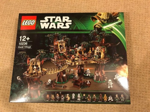 Featured image of post Ewok Village Lego Star Wars Leia Star wars and lego fans will be anxious to get their hands on the new lego star wars ewok village 10236 set