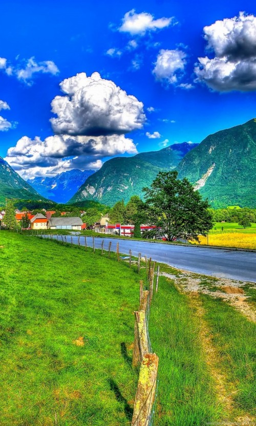 Slovenian Beautiful Scenery Wallpapers Hd Download - Mobile Wallpaper