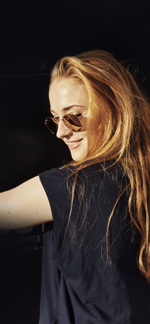 Sophie Turner Wallpaper Hd - Sophie Turner (#801274) - HD Wallpaper