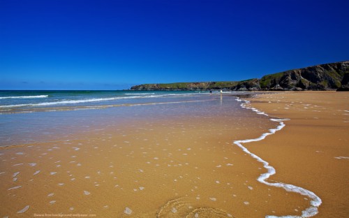 Free Desktop Background Of Gentle Surf On Sandy Beach Sandy