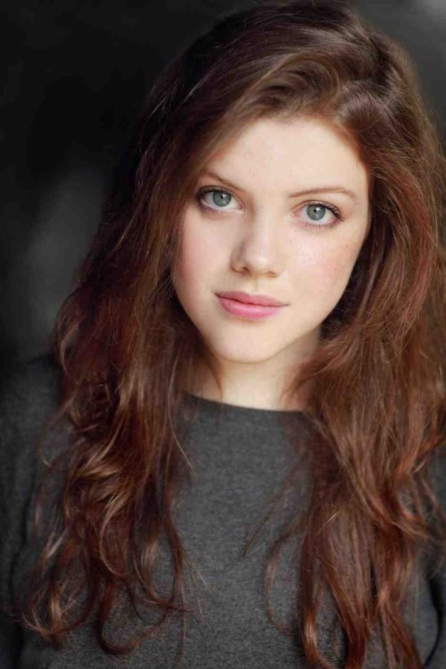 Georgie Henley (#1390122) - HD Wallpaper & Backgrounds Download