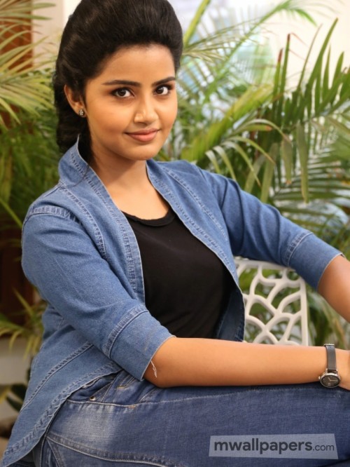 Anupama Parameswaran Beautiful Hd Photos - Anupama Parameswaran All Hd ...