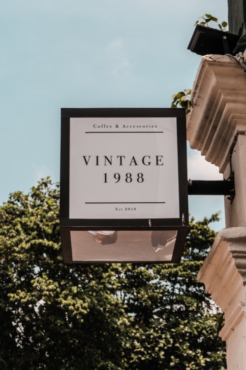 Street Sign (#2315868) - HD Wallpaper & Backgrounds Download