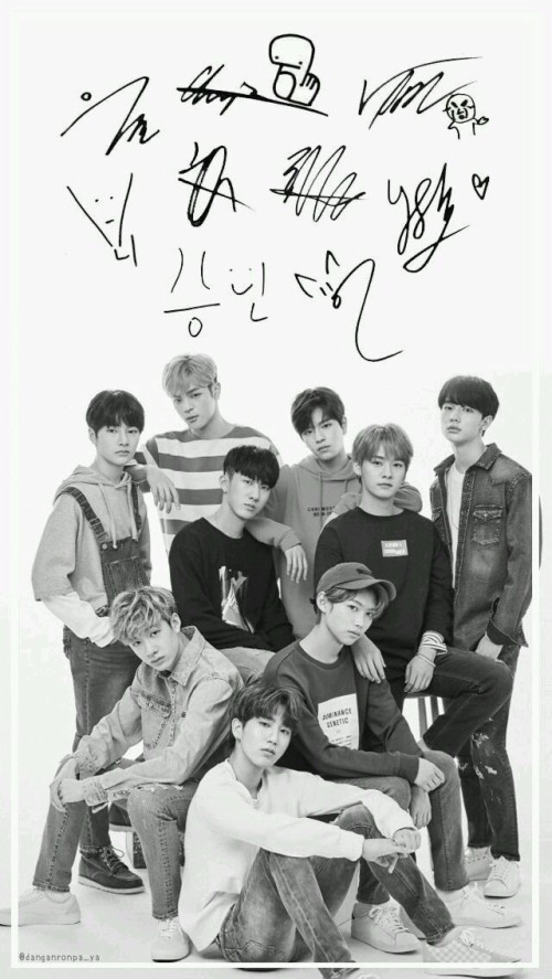 Featured image of post Stray Kids Wallpaer / You can shuffle all pics, or.