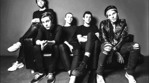 Listen The Neighbourhood S New Song Nervous Coup De Main Magazine