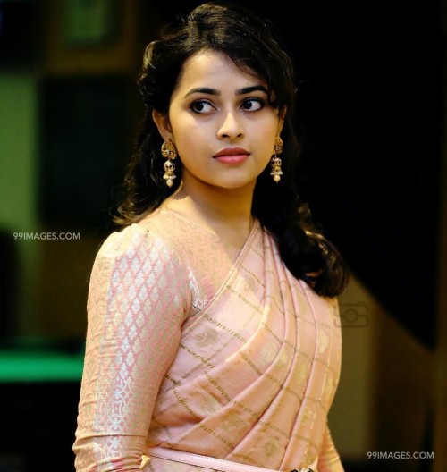 Sri Divya Beautiful Photos & Mobile Wallpapers Hd (1080p) - Beautiful ...