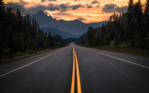 Wallpaper Road, Asphalt, Marking, Mountains, Trees, - Canada Road