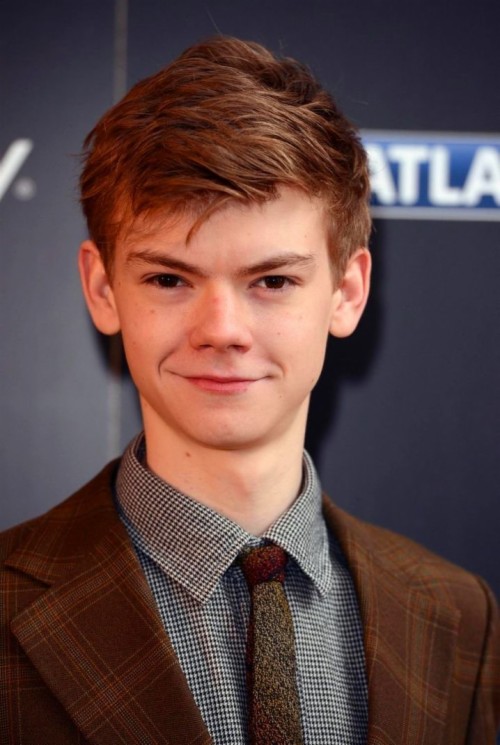 Thomas Sangster Shirtless - Thomas Brodie Sangster Muscles (#566789 ...