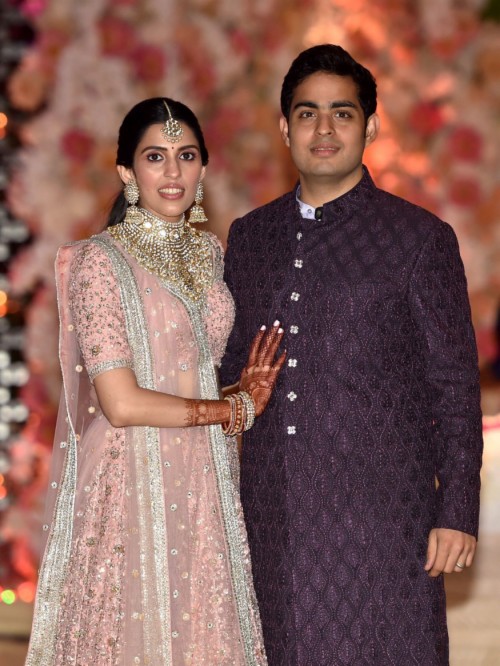 Akash Ambani And Shloka Mehta Wedding (#680123) - HD Wallpaper ...